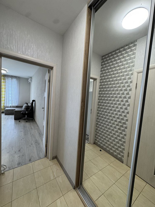 Видова студія в ЖК Зарічний 30м2 Зарічна 3А Киев - изображение 8