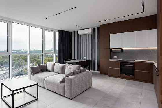 Панорамна 3-кімнатна квартира (115 м²) ЖК Сонячна Рів’єра, Без комісії Киев