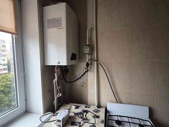 Здам 2 Грушевського автономне опалення Бровары