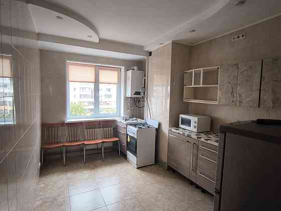 Здам 2 Грушевського автономне опалення Бровары