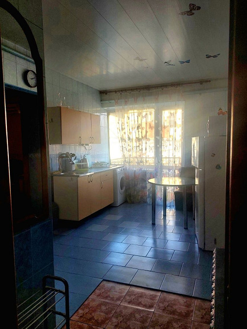 Сдам 2 комнатную квартиру с балк⁹оном Харьков - изображение 1