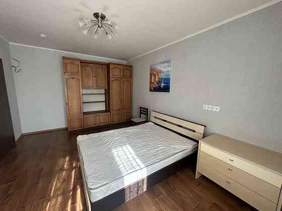 Оренда 2к вул. Данченко, 3, ЖК Крістерград, Ретровіль біля Варшавський Киев