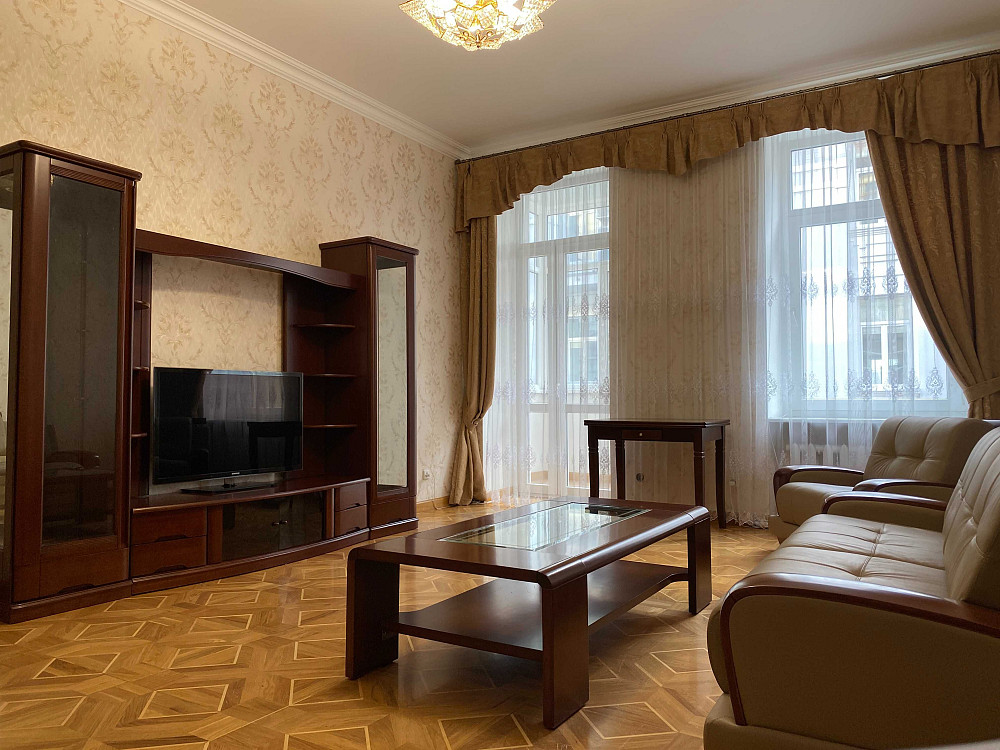 Оренда квартири 130м2 у царському будинку по  вул. Ярославів Вал Киев - изображение 4