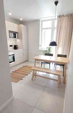 Оренда великої 1 кім ЖК Гармонія 5 хв пішки до метро 23000 без комісії Киев