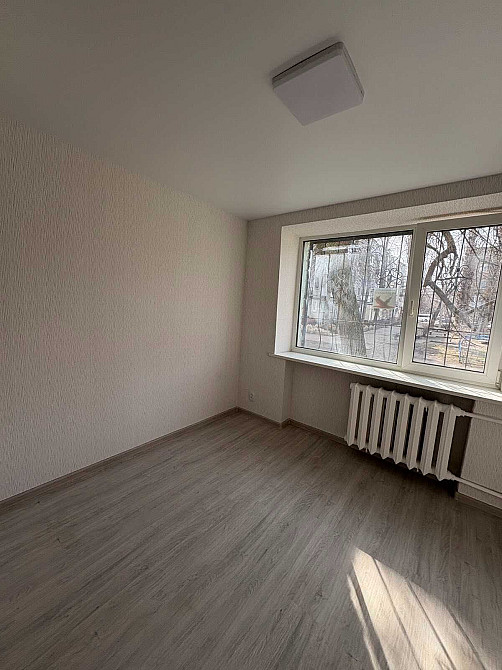 Продаж кімнати з капітальним ремонтом /центр міста Кременчуг - изображение 3