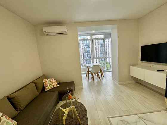 Продам 2 ком с ремонтом ЖК,,Ривер Парк,,Победа3 Днепр