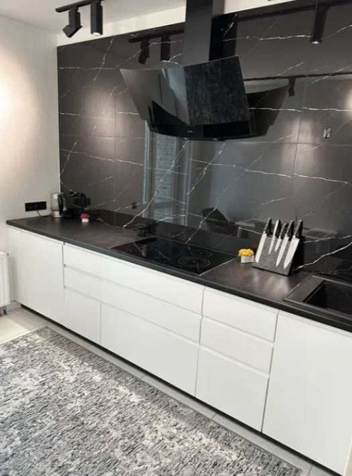 ЖК "Бережанський" вул. Гулака,4. Метро Оболонь Мінська Героїв Дніпра Київ - зображення 1