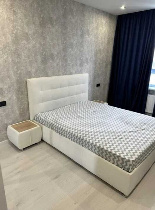 ЖК "Бережанський" вул. Гулака,4. Метро Оболонь Мінська Героїв Дніпра Київ - зображення 2