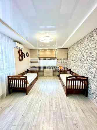 Продається сучасна, тепла, квартира в ЖК Патріотика Київ