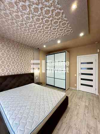 Продається сучасна, тепла, квартира в ЖК Патріотика Київ