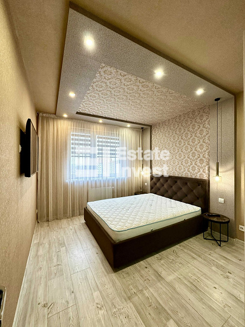 Продається сучасна, тепла, квартира в ЖК Патріотика Київ - зображення 1