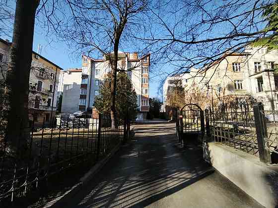 Квартира дворівнева Горбачевського, 16 Львов