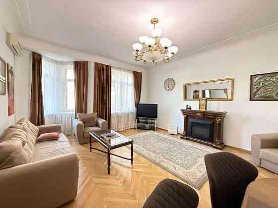 Оренда 3-кімн. Інститутська, 16. Липки. Арсенальна. Маріїнський парк Киев