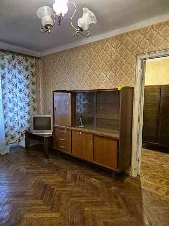 2-кімнатна квартира в центрі Чернигов