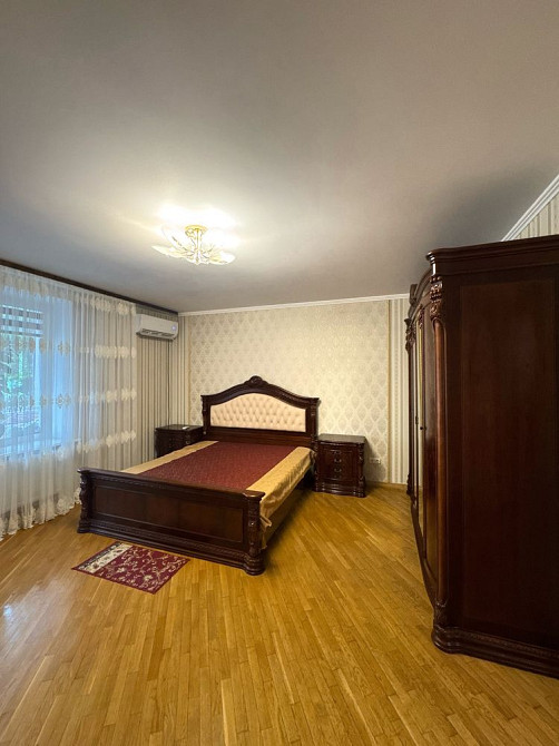 Простора квартира з гаражем в центральній частині м.Луцьк Луцьк - зображення 3