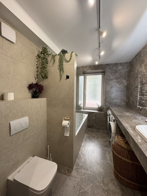 Простора квартира з гаражем в центральній частині м.Луцьк Луцьк - зображення 7