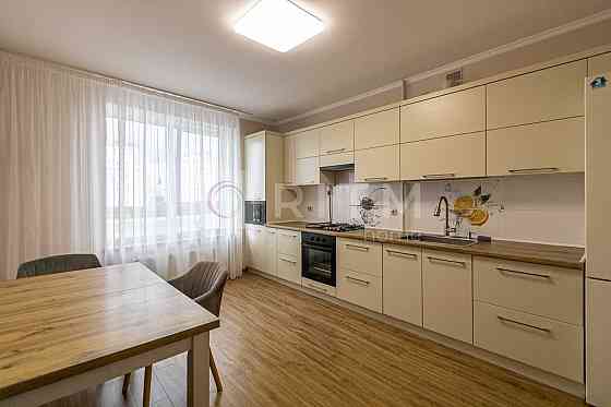 Здається 2-кімнатна квартира загальною площею 70 м2 зі свіжим ремонтом Крихівці