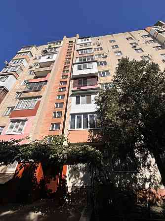 Оренда однокімнатної квартири  вул. Головна 190 (р-н Бульвару) Чернівці