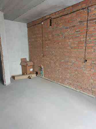 1к з частковим ремонтом на Виставці, ЗДАНА 4 секція ЖК Автобіографія Хмельницкий