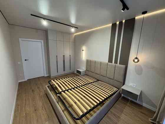 Варшавский 2, продаж 1-кімнатна, власник Київ