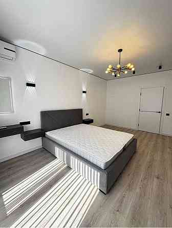 Продам 1 кімнатну Новобудову в спальному районі Черновцы