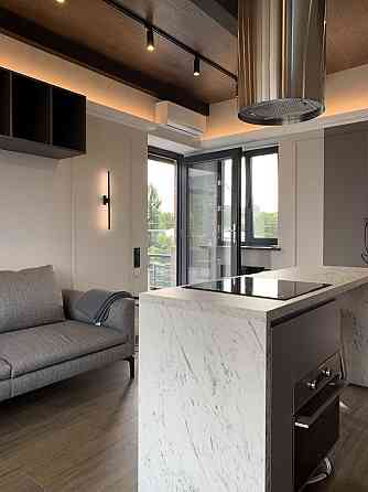 Супер-Стильна 2-к з терасою! Золоті Ворота! Велика Житомирська 17 Без% Киев