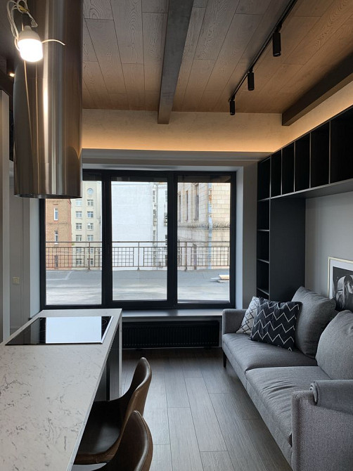 Супер-Стильна 2-к з терасою! Золоті Ворота! Велика Житомирська 17 Без% Киев - изображение 1