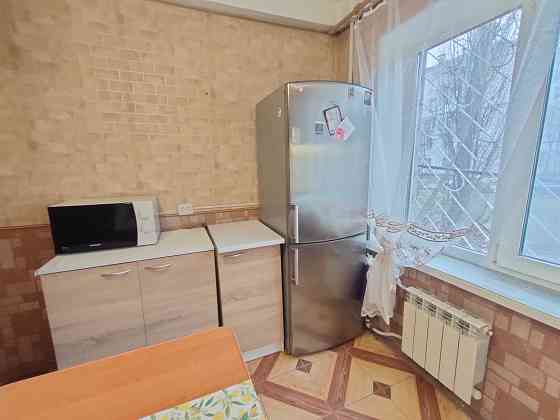 метро Дарниця, Чернігівська 5-10хв.пішки, світла, затишна, 1кімн. Киев