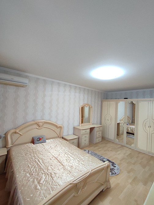 Классная 1 комнатная квартира  Монолит Чорноморськ - зображення 7