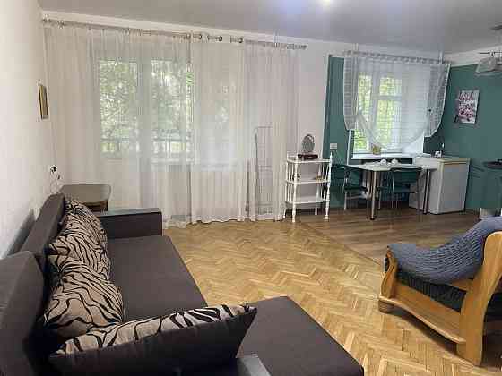 Центр однокімнатна від власника Киев