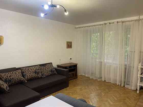 Центр однокімнатна від власника Киев