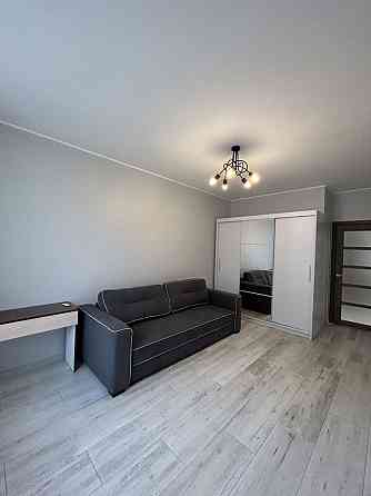 Оренда 1 к Вул. Івана Виговського 12к метро Сирець Киев