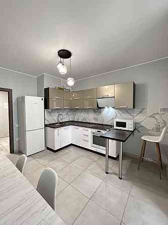 Оренда 1 к Вул. Івана Виговського 12к метро Сирець Киев