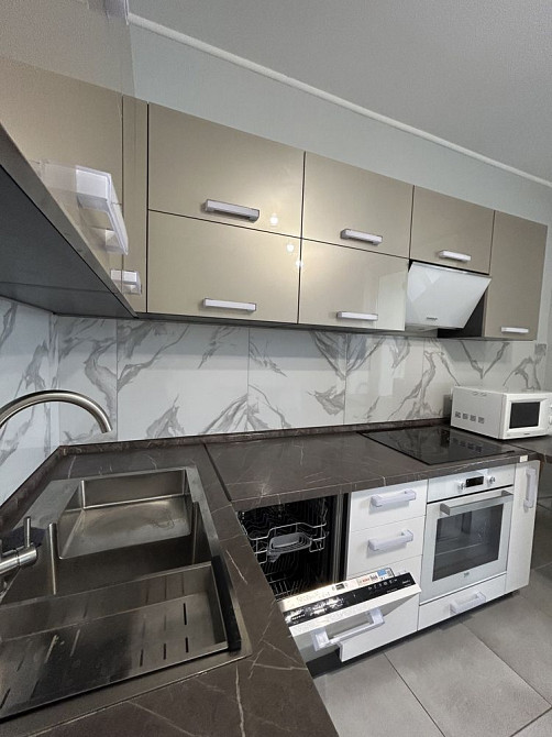 Оренда 1 к Вул. Івана Виговського 12к метро Сирець Киев - изображение 1