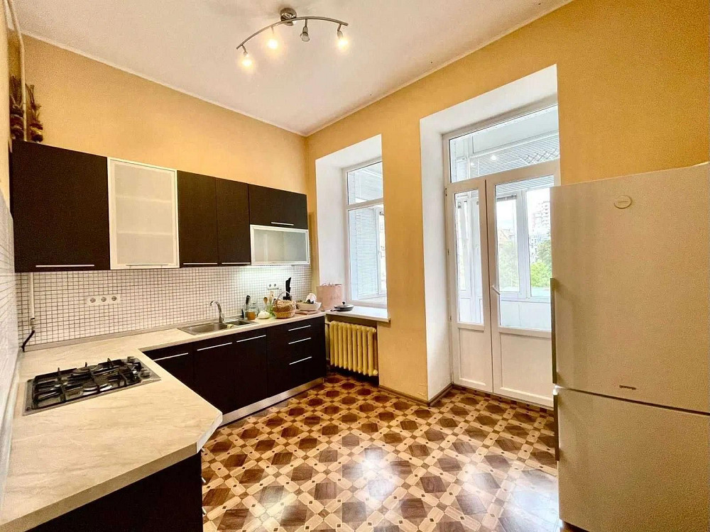 Оренда 3-к квартири, Січових Стрільців 10, Шевченківський PK Киев - изображение 1