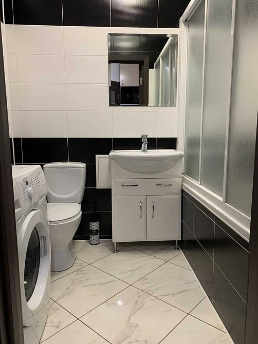 Здається в оренду квартира з меблями і технікою в центрі міста Івано-Франківськ - зображення 7