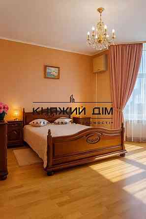 БЕЗ КОМІСІЇ! Оренда 3-х кімнатної квартири, метро Золоті Ворота. Киев