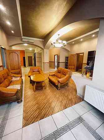 Оренда квартири в центрі на вул. Валова Львов