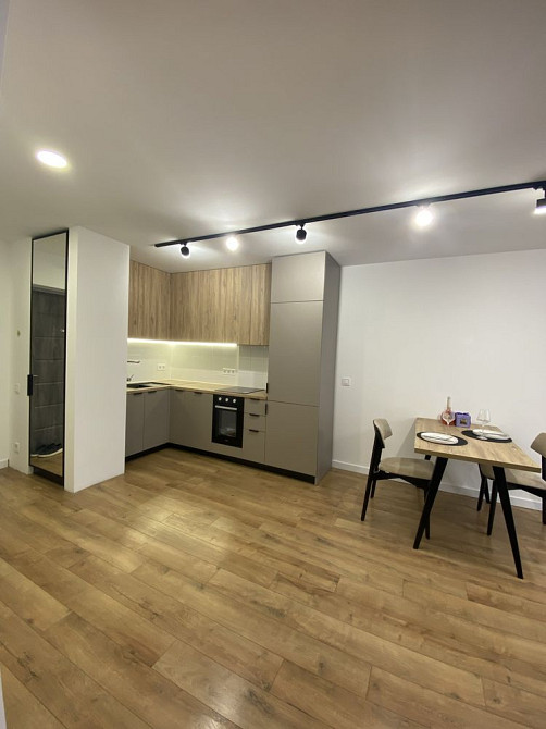 Продаж однокімнатної квартири з ремонтом Жк Америка вул.В.Великого 10 Львов - изображение 2