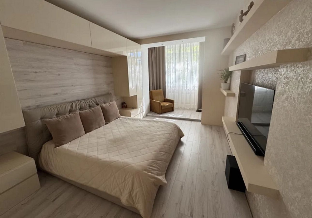 2к з новим ремонтом 58кв вул Гетьмана Полуботка метро Дарниця Киев - изображение 5