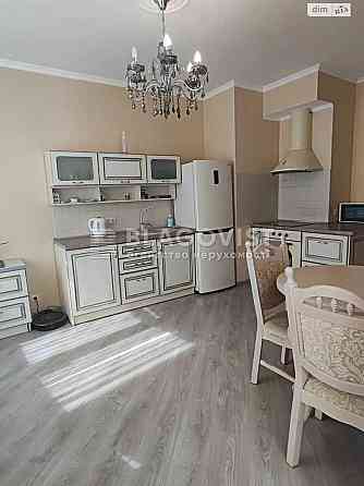 Продається квартира Ахматової 22 Київ