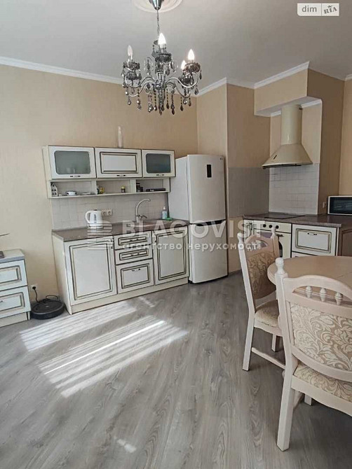 Продається квартира Ахматової 22 Київ - зображення 4