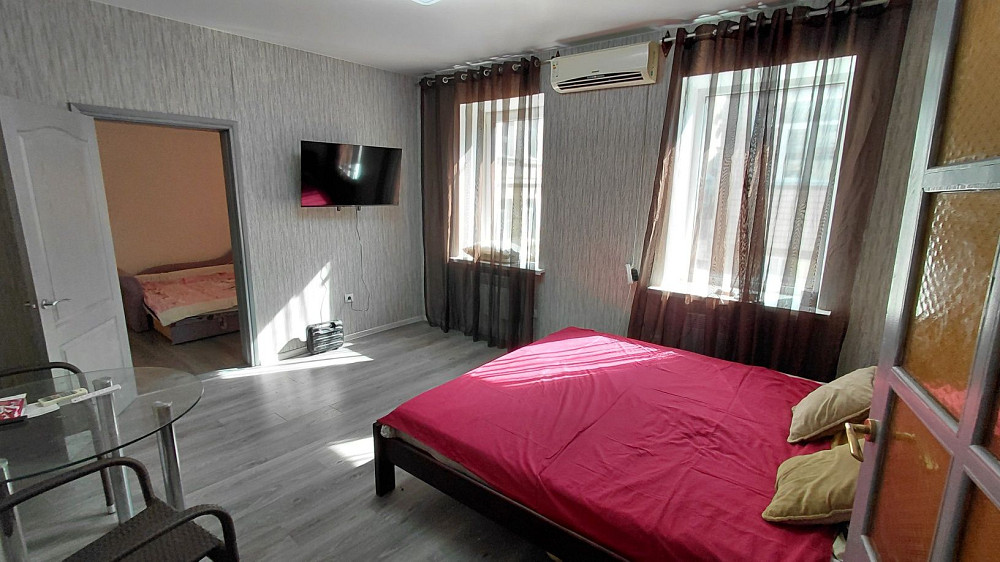 Срочно продам двухкомнатная центр Дерибасовская Ланжерон 2 этаж ремонт Одесса - изображение 1