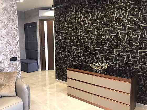 ВПЕРШЕ В ОРЕНДІ! Простора трикімнатна квартира ЖК Кампус Campus Киев