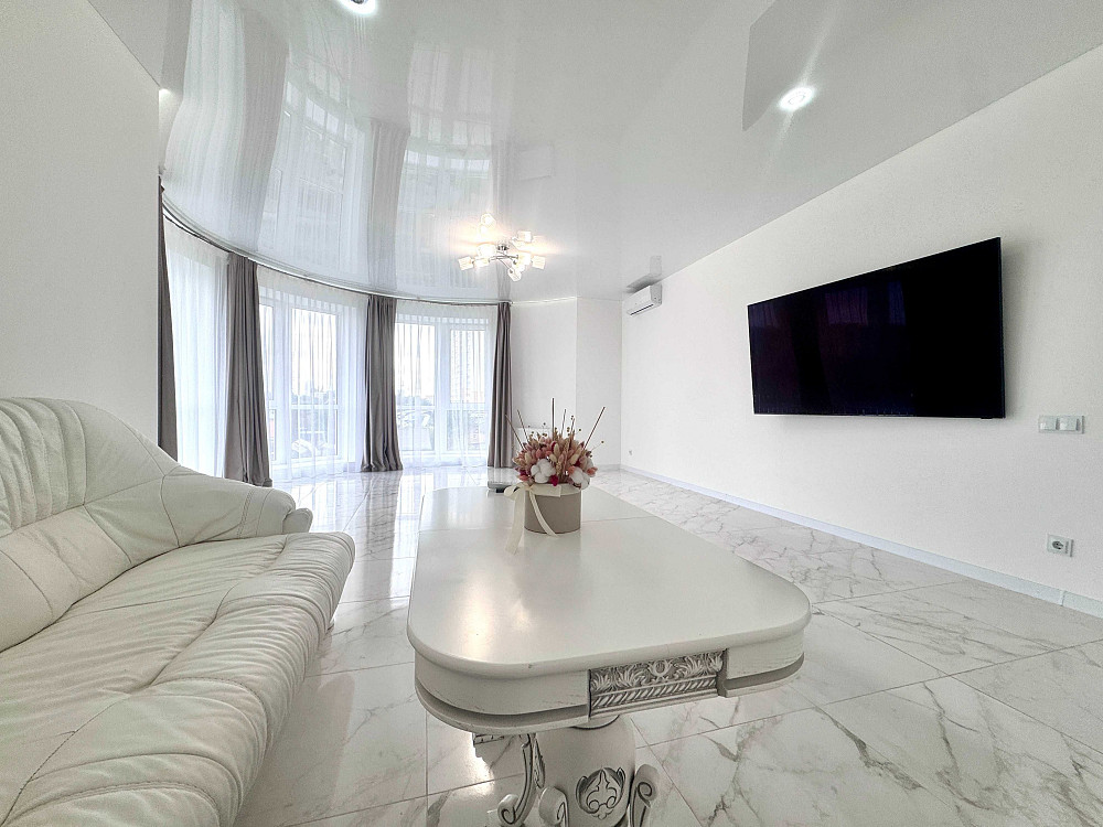 ЛЮКС! Перша здача! Світло 24/7. 2-х кімнатна. 5-поверх. ЖК. Паркінг Київ - зображення 2