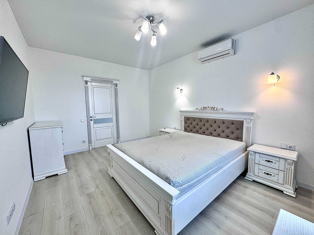 ЛЮКС! Перша здача! Світло 24/7. 2-х кімнатна. 5-поверх. ЖК. Паркінг Київ - зображення 5