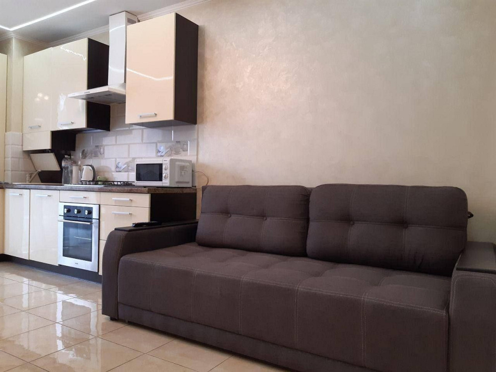 2к ЖК Жуковский, ул.Левка Лукьяненко 16, Нагорный р-н Днепр - изображение 1