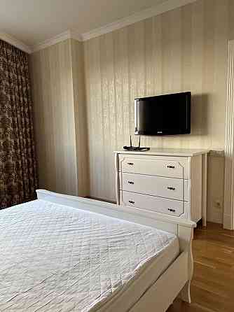 Оренда 1кім квартири 43м ЖК Барвінок БЕРЕЗНЯКИ є паркінг Киев