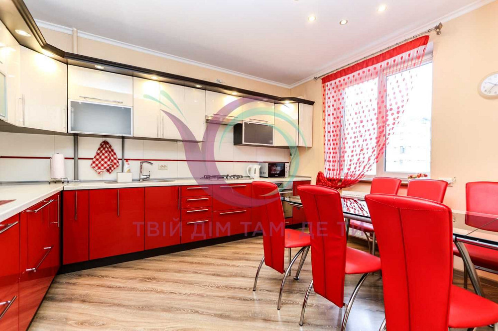 Оренда 3к квартири в центрі міста Івано-Франківськ - зображення 3