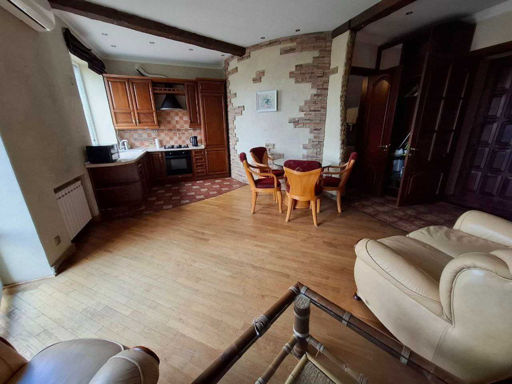 Здається простора 2-кімнатна квартира з кухнею-студією на Половецькій Киев - изображение 5